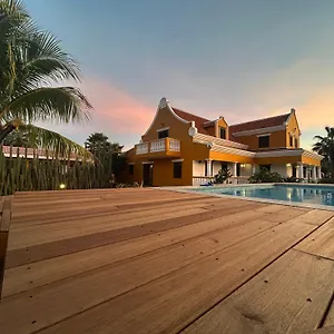 Belnem Bonaire Bed & Breakfast